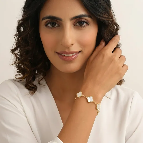 Gold_And_White_Alloy_Bracelet_For_Women