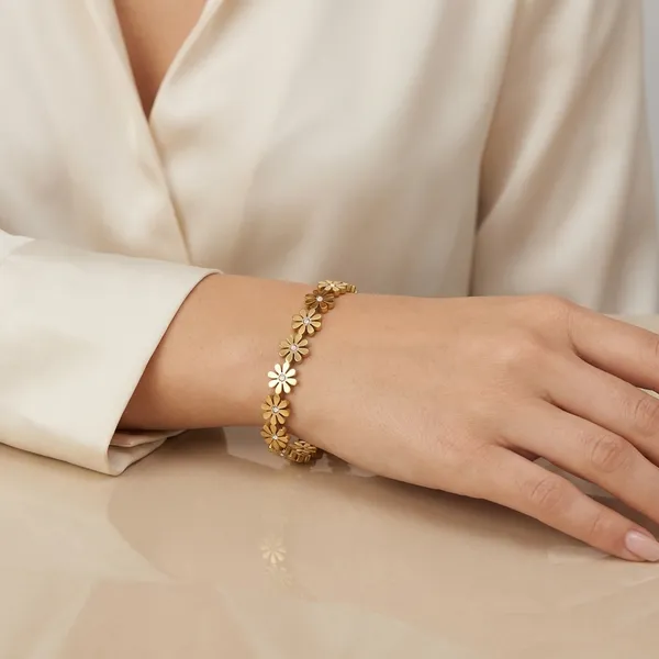 Golden_Flower_Alloy_Bracelet_For_Women