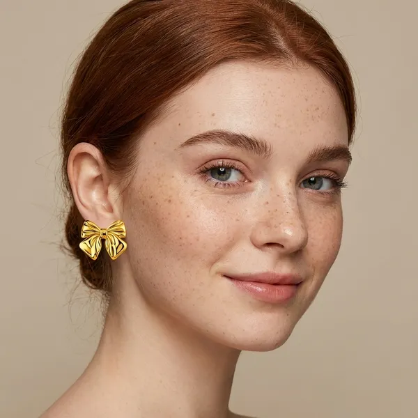 Gold_Alloy_Stud_Earrings_For_Women