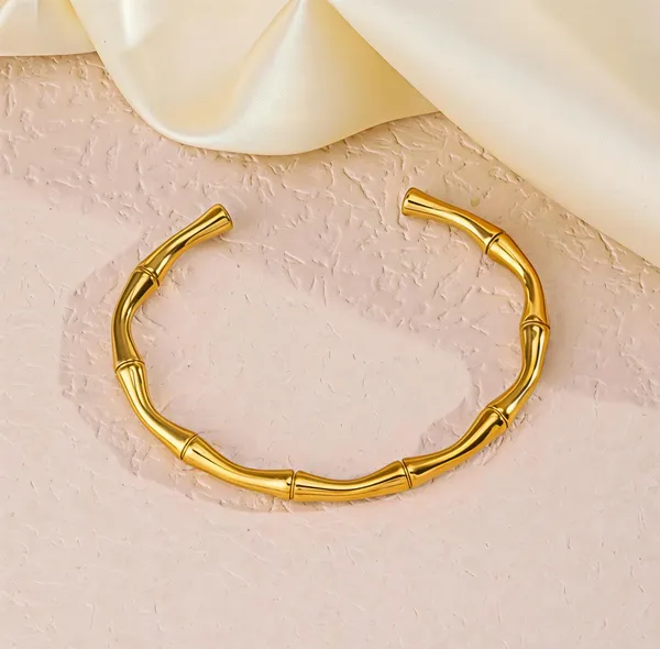 Gold_Stainless_Steel_Pvd_Cuff_Bracelet_For_Women