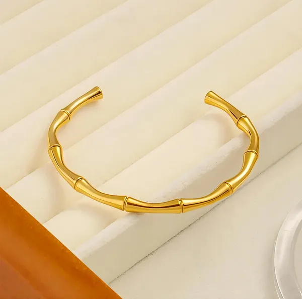Gold_Stainless_Steel_Pvd_Cuff_Bracelet_For_Women