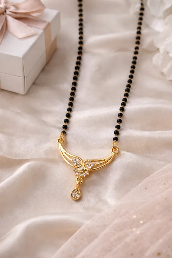 Black_And_Gold_Brass_Mangalsutra_For_Women