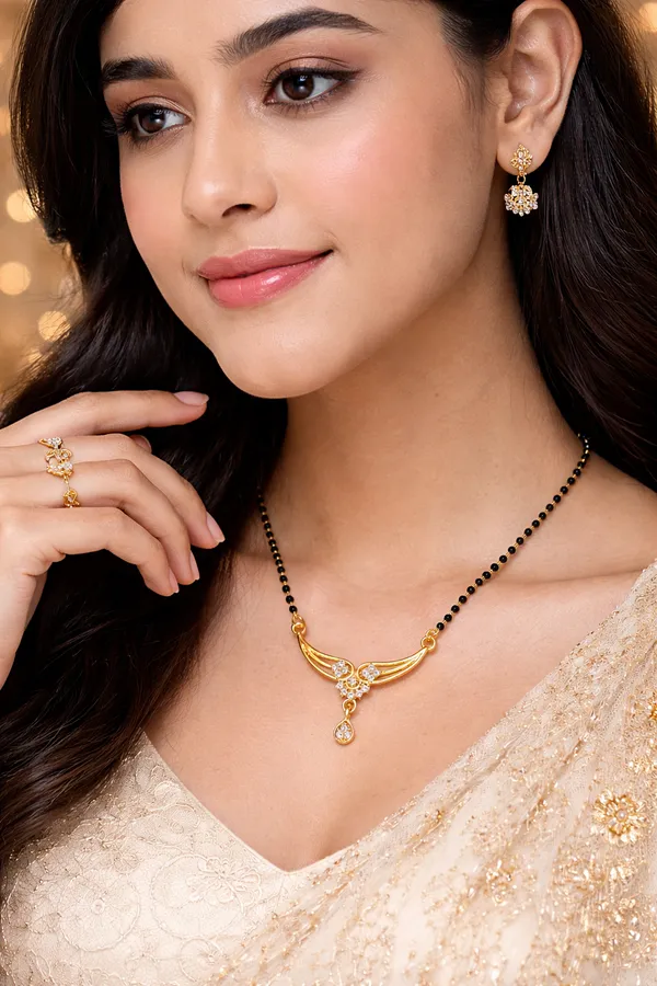 Black_And_Gold_Brass_Mangalsutra_For_Women