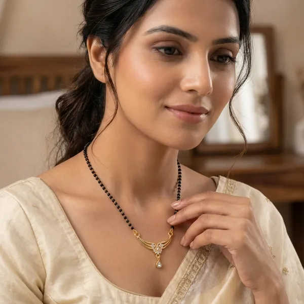 Black_And_Gold_Brass_Mangalsutra_For_Women