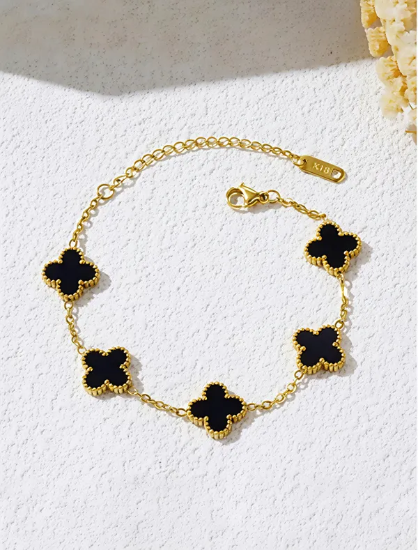 Gold_And_Black_Alloy_And_Onyx_Bracelet_For_Women