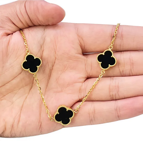 Gold_And_Black_Alloy_And_Enamel_Necklace_For_Women