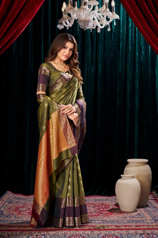 Multicolor_Silk_Saree_With_Traditional_Zari_Gap_Border_(SQ1017)