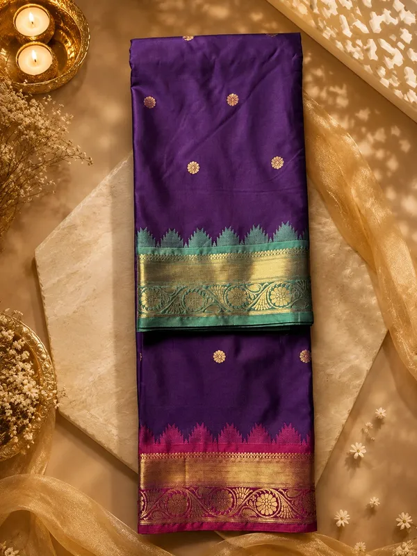 Banarasi_Semi_Silk_Saree_With_Buti_Design_&_Contrast_Zari_Border_-_SQ1028