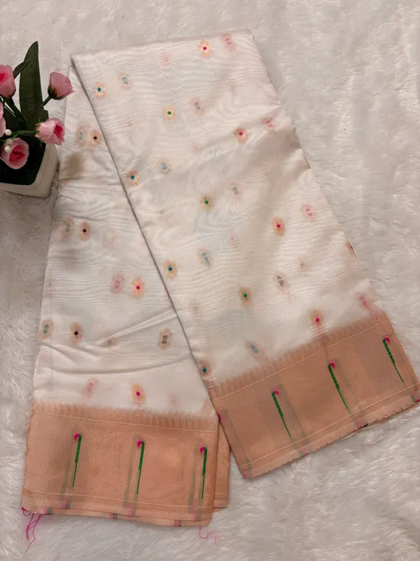 Off_White_Soft_Organza_Silk_Saree_With_Munia_Paithani_Border_(SQ1012-04_)