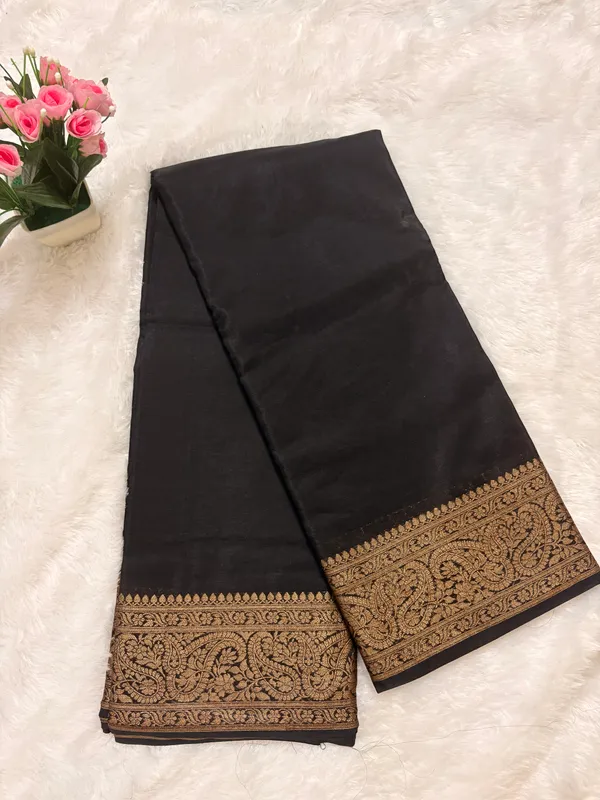 Black_Banarasi_Warm_Silk_Saree_with_Rich_Antique_Gold_Zari_Border_(SQ1021-02_)