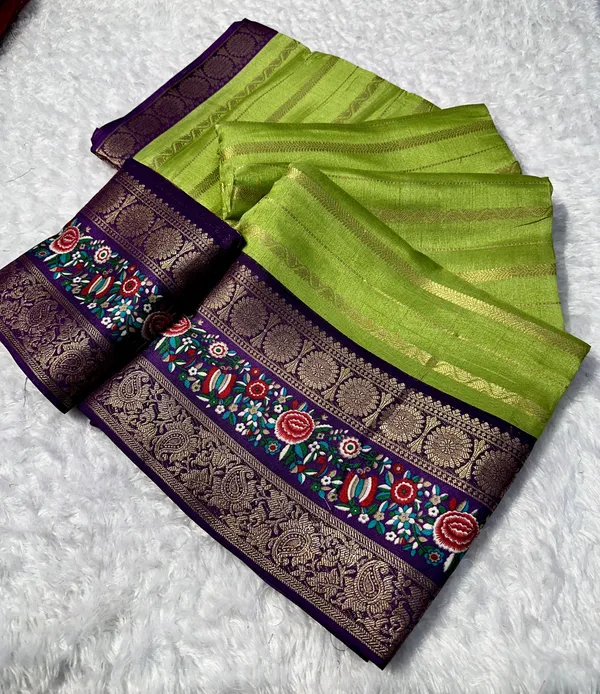 Olive_Green_Heavy_Marshmallow_Silk_Saree_with_3D_Zari_Weaving_Border_(SQ1010-02)