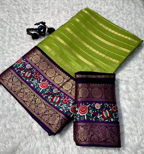 Olive_Green_Heavy_Marshmallow_Silk_Saree_with_3D_Zari_Weaving_Border_(SQ1010-02)