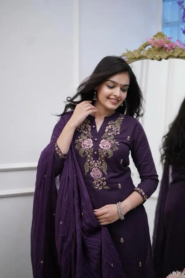 Purple_Floral_Embroidered_Kurta_Set_With_Dupatta_For_Women