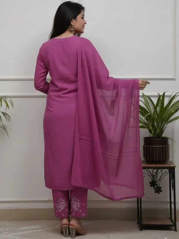 Purple_Embroidered_Kurta_Set_With_Dupatta_For_Women