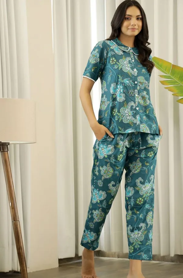 Green_Floral_Print_Cotton_Night_Suit_Set_For_Women
