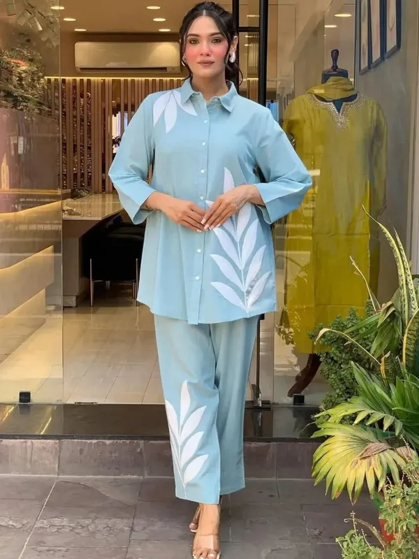Blue_Cotton_Suit_Set_With_White_Leaf_Print_For_Women