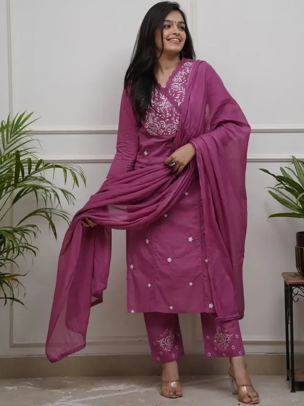 Purple_Embroidered_Kurta_Set_With_Dupatta_For_Women