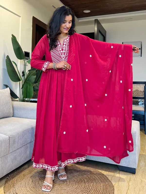 Pink_Embroidered_Anarkali_Suit_Set_With_Dupatta_For_Women