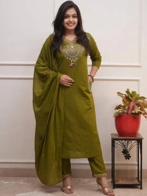 Olive_Green_Embroidered_Kurta_Set_With_Dupatta_For_Women