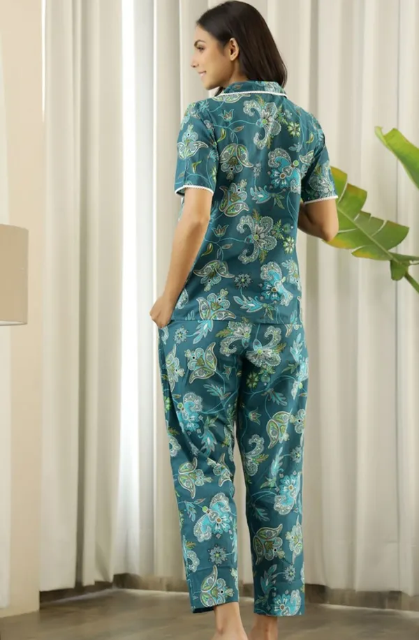 Green_Floral_Print_Cotton_Night_Suit_Set_For_Women