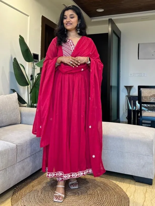 Pink_Embroidered_Anarkali_Suit_Set_With_Dupatta_For_Women