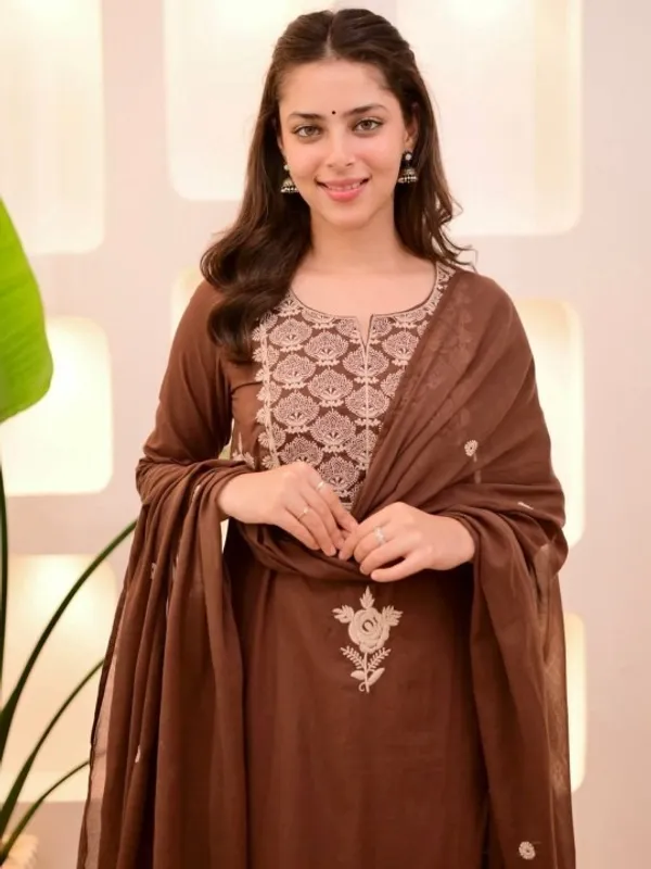 Brown_Elegant_Embroidered_Kurta_Set_With_Dupatta_For_Women