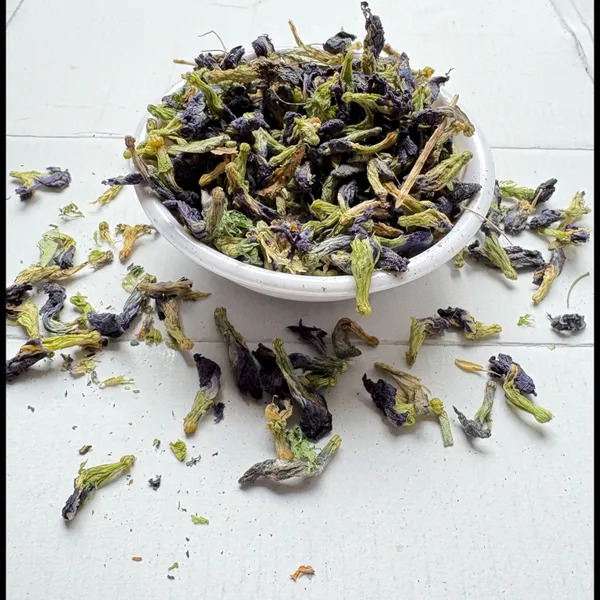 Butterfly_Pea_Tea_Natural_Blue_Herbal_Tea_Clitoria_Ternatea