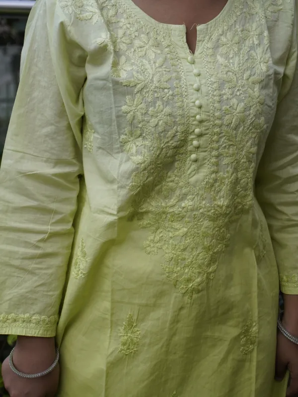 Baagh-e-Noor_–_Pure_Cotton_Ombre_Kurti