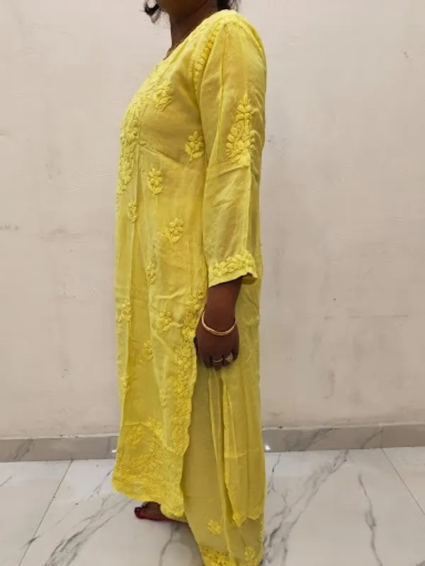 Husn-e-Adaa_Pure_Muslin_Set_-_Lime_Yellow