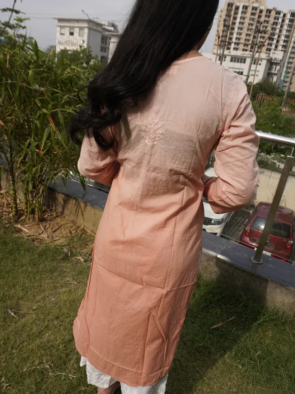 Nazakat-e-Gulnaar_–_Pure_Cotton_Ombre_Kurti