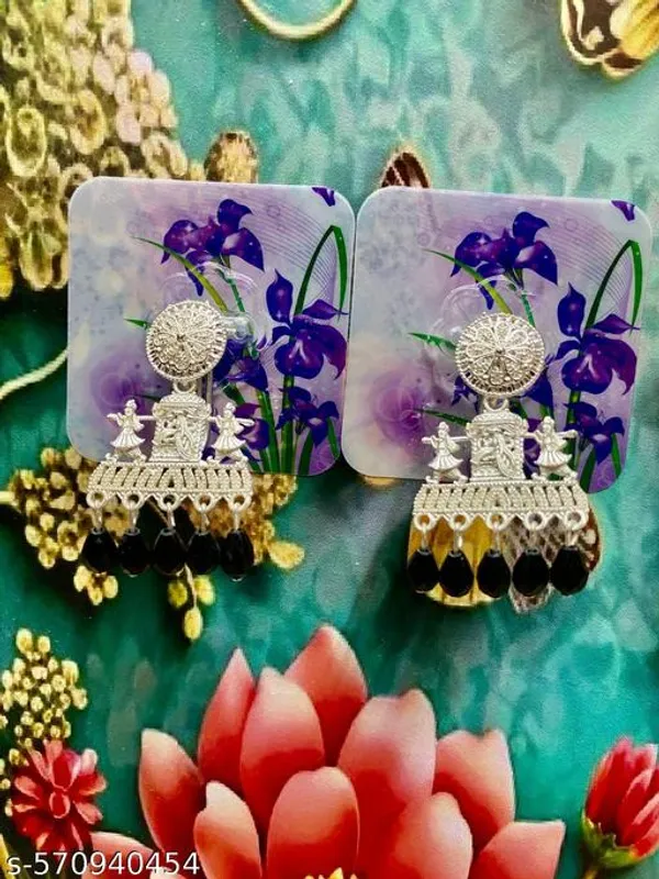 White_And_Black_Alloy_Premium_And_Traditional_Design_Earrings_For_Women