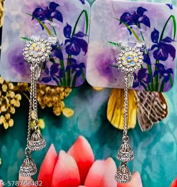 White_Alloy_Premium_And_Traditional_Design_Earrings_For_Women