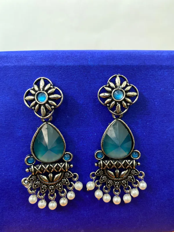 Turquoise_Blue_Alloy_Premium_And_Traditional_Design_Earrings_For_Women