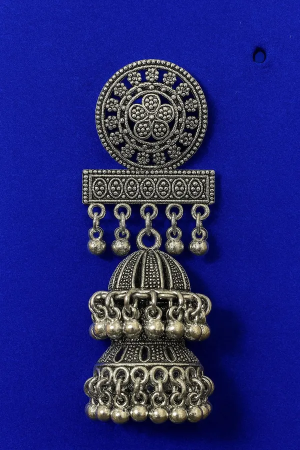Silver_Alloy_Premium_And_Traditional_Design_Earrings_For_Women