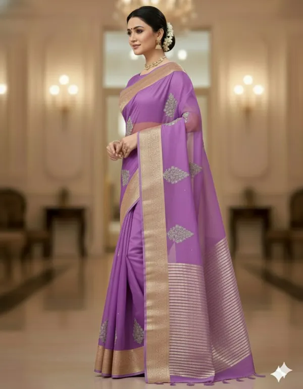 Purple_Border_And_Motif_Silk_Saree_For_Women