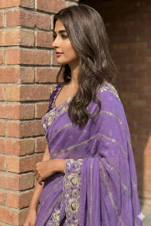 Purple_Embroidered_Organza_Saree_For_Women