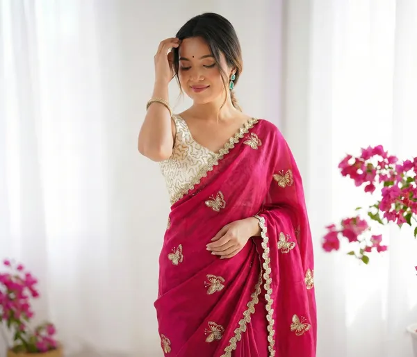Red_Embroidered_Georgette_Saree_For_Women