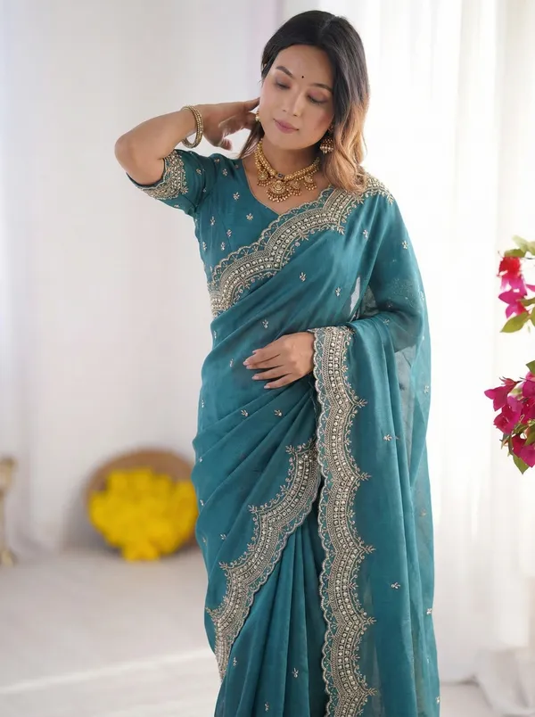 Blue_Embellished_Georgette_Saree_For_Women
