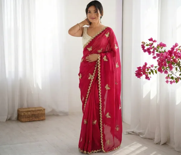 Red_Embroidered_Georgette_Saree_For_Women