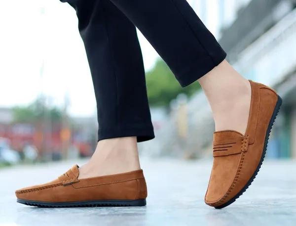 Tan_Suede_Premium_Casual_Loafers_For_Men