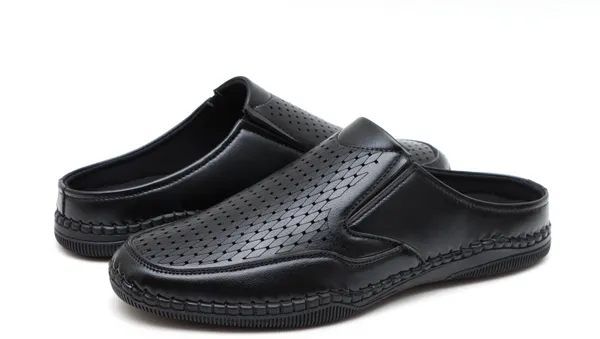Black_Synthetic_Leather_Premium_Casual_Loafers_For_Men