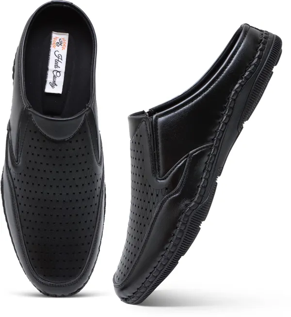 Black_Synthetic_Leather_Premium_Casual_Loafers_For_Men
