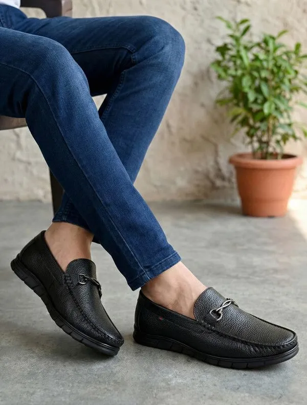 Black_Artificial_Leather_Premium_Casual_Loafers_For_Men