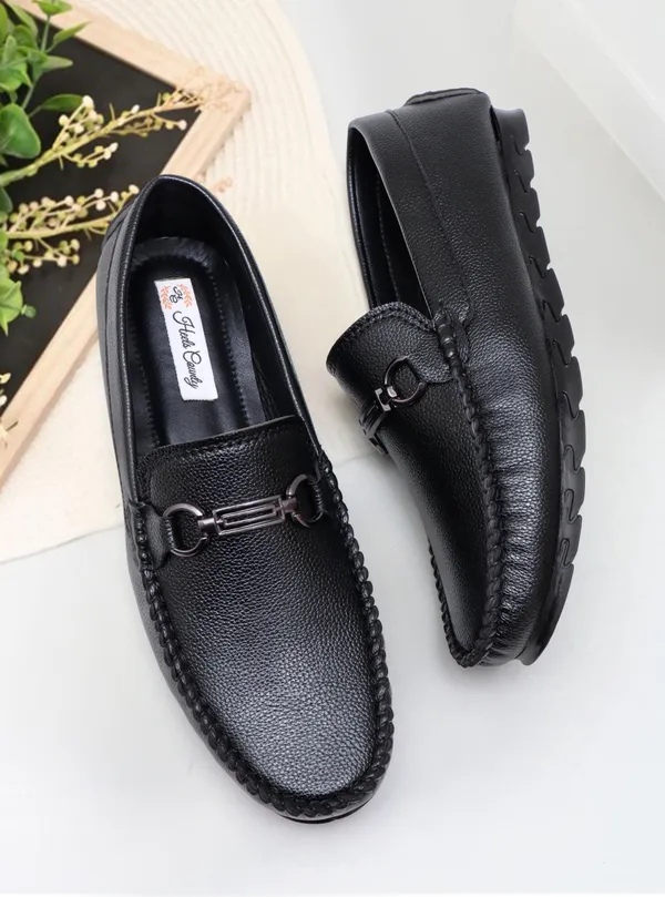Black_Artificial_Leather_Premium_Casual_Loafers_For_Men