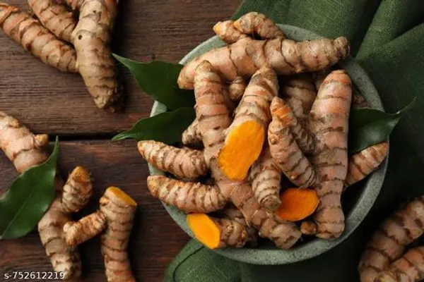 Yellow_Fresh_Raw_Turmeric_Kacchi_Haldi_200G_Natural_Organic_Root_For_Cooking_Health_Outdoor