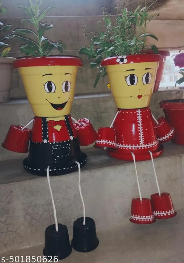 Red_Premium_Red_Couple_Planters