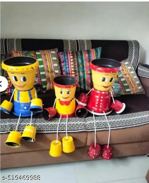 Yellow_Premium_Small_Family_Planters