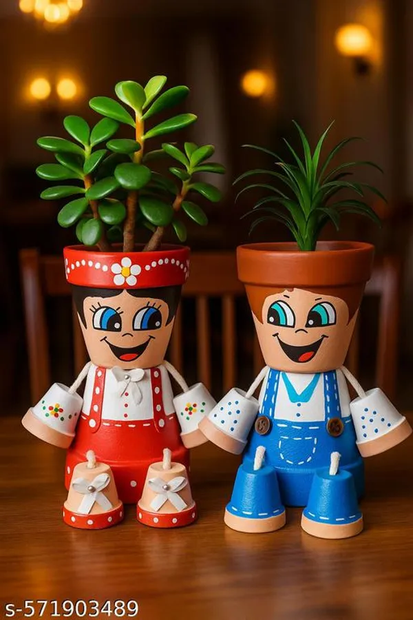 Multicolor_Handcrafted_Cartoon_Couple_Planter_Pots_Decorative_Boy_Girl_Flower_Pots
