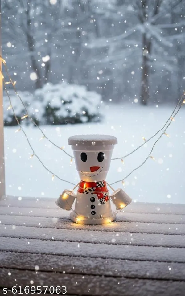 White_Snowman_Planter_Pot_Christmas_Decor_Winter_Garden_Decoration_Holiday_Gift_For_Plant_Lovers_Ceramic_Style_Planter