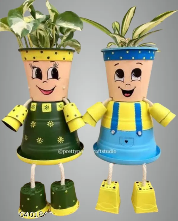 Green_Premium_Lovely_Couple_Planters